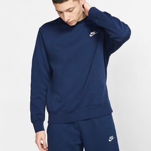 Nike Sweatshirt - cut off bottom